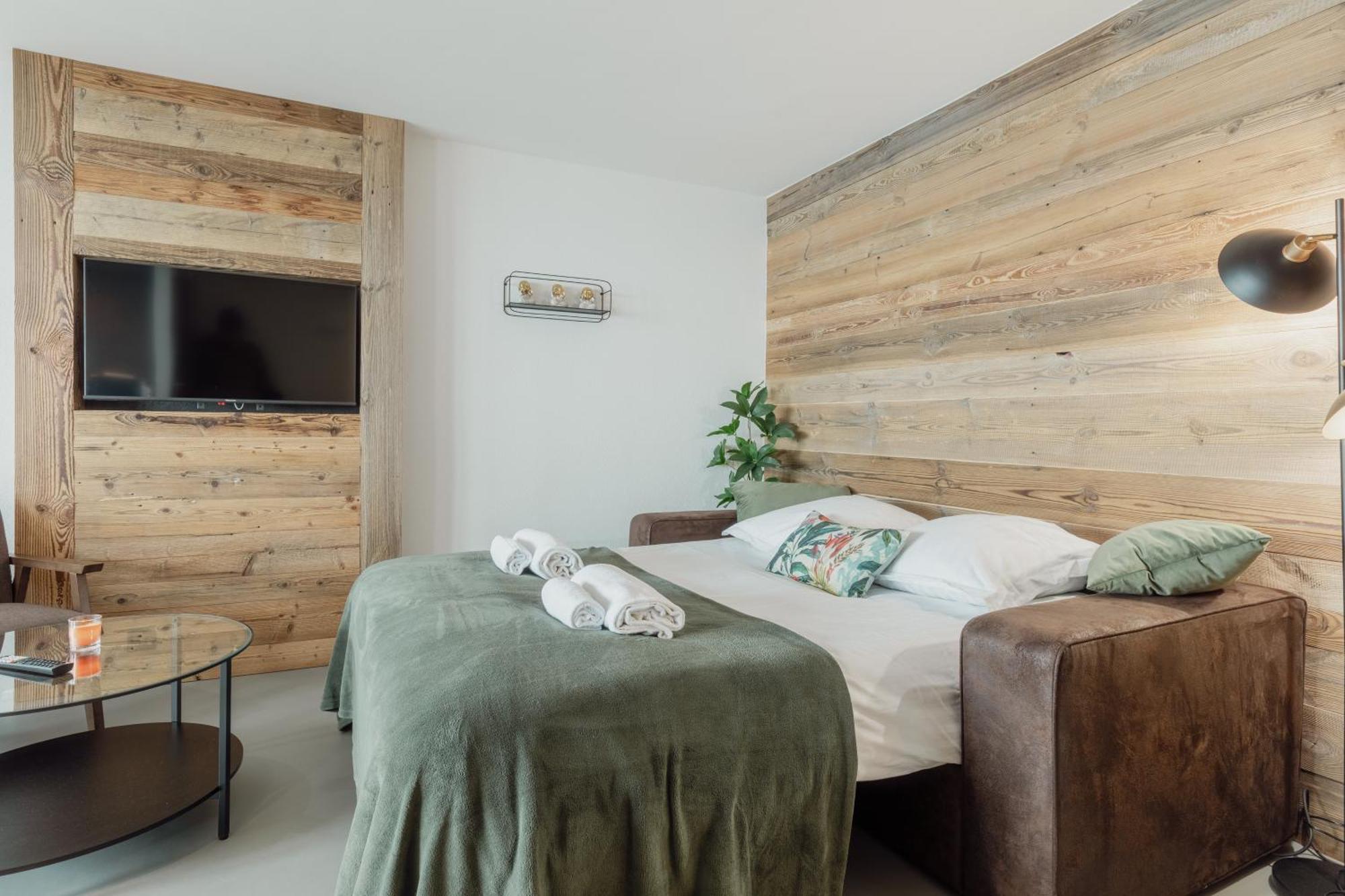 Magnifique Appartement Proche Du Centre 克莱恩 蒙塔纳 外观 照片
